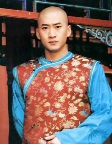 周杰最新八卦爆料,揭秘娱乐圈新晋情侣的甜蜜瞬间 第3张 周杰最新八卦爆料,揭秘娱乐圈新晋情侣的甜蜜瞬间 第3张